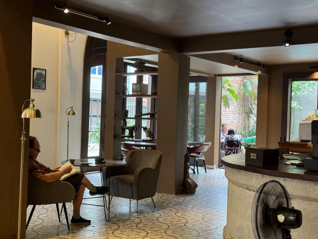 Hotel The J Break Boutique à Kampot Extérieur photo